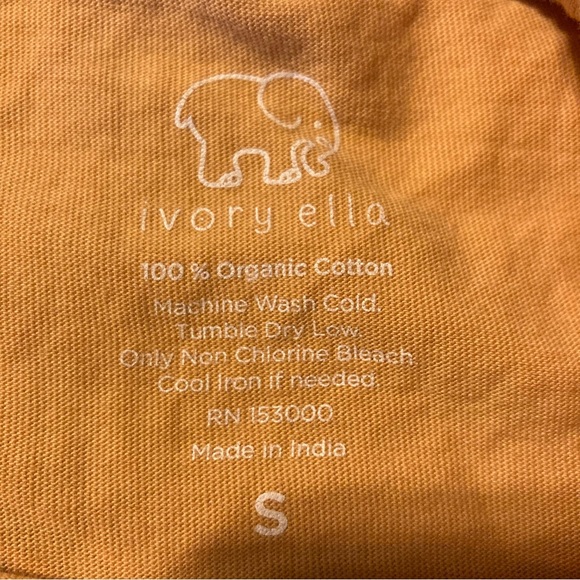 Ivory Ella Gold Long Sleeve Tee - Picture 4 of 6